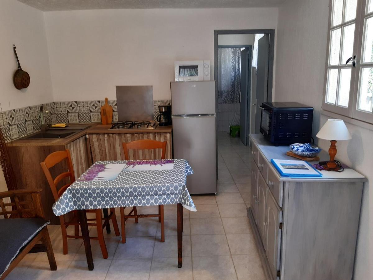 La Ferme De Manon Apartamento Montferrat  Exterior foto
